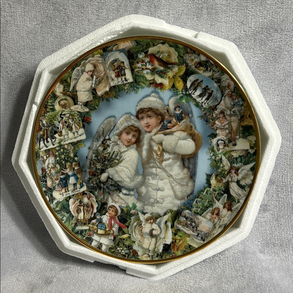 The Hamilton Collection Christmas Angels Decorative Plate With COA